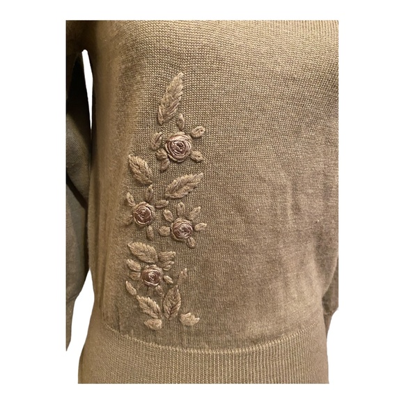 Vintage wool blend embroidered roses sweater szS - Picture 11 of 16